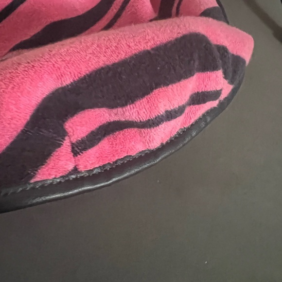 Authentic Juicy Couture Free Style Terry Cloth tote/satchel - Picture 11 of 15